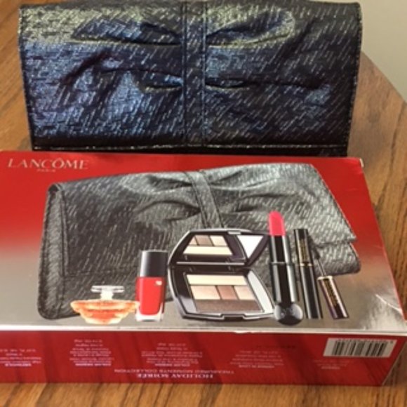New in Box Lancome Metallic Clutch Bag - Picture 6 of 9